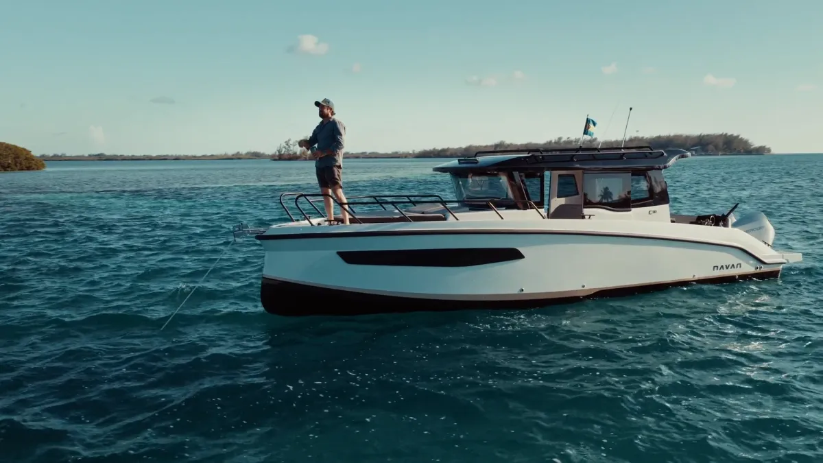 Frame from Andy Mann - Bimini, Navan